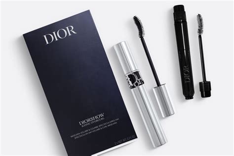 dior iconic overcurl vs chanel inimitablemascara|diorshow mascara review.